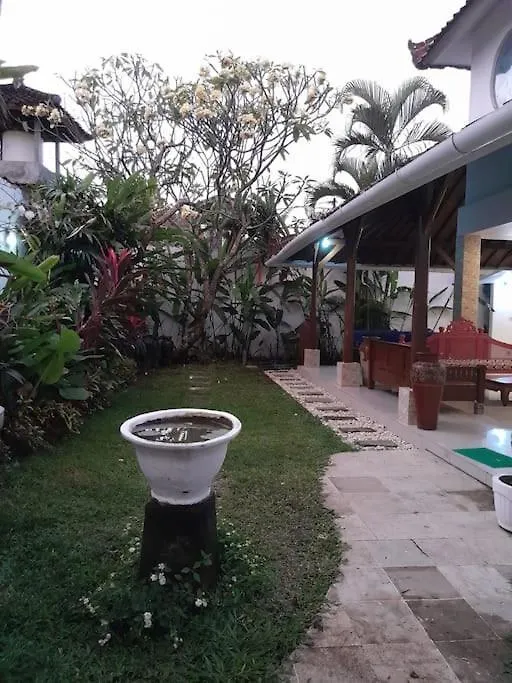 2Br Private Villa In Seminyak Armando Villa
