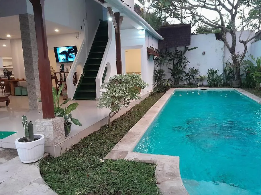 2Br Private Villa In Seminyak Armando Villa